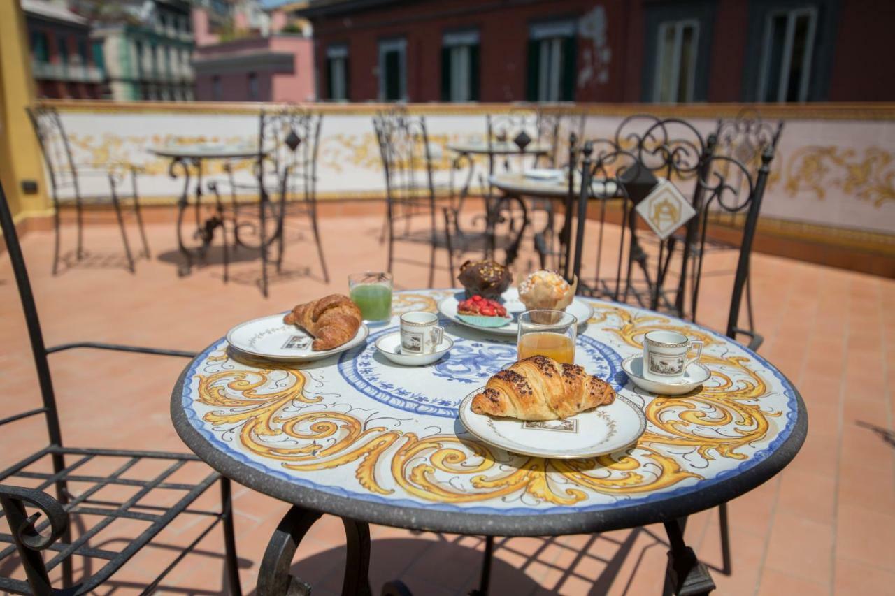 Palazzo Doria D'Angri Acomodação com café da manhã Nápoles Exterior foto